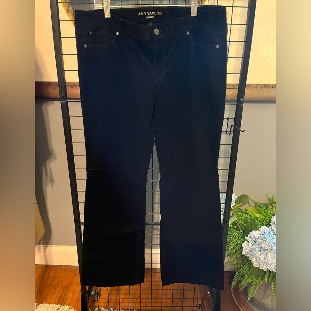 Ann Taylor Women's Black Corduroys